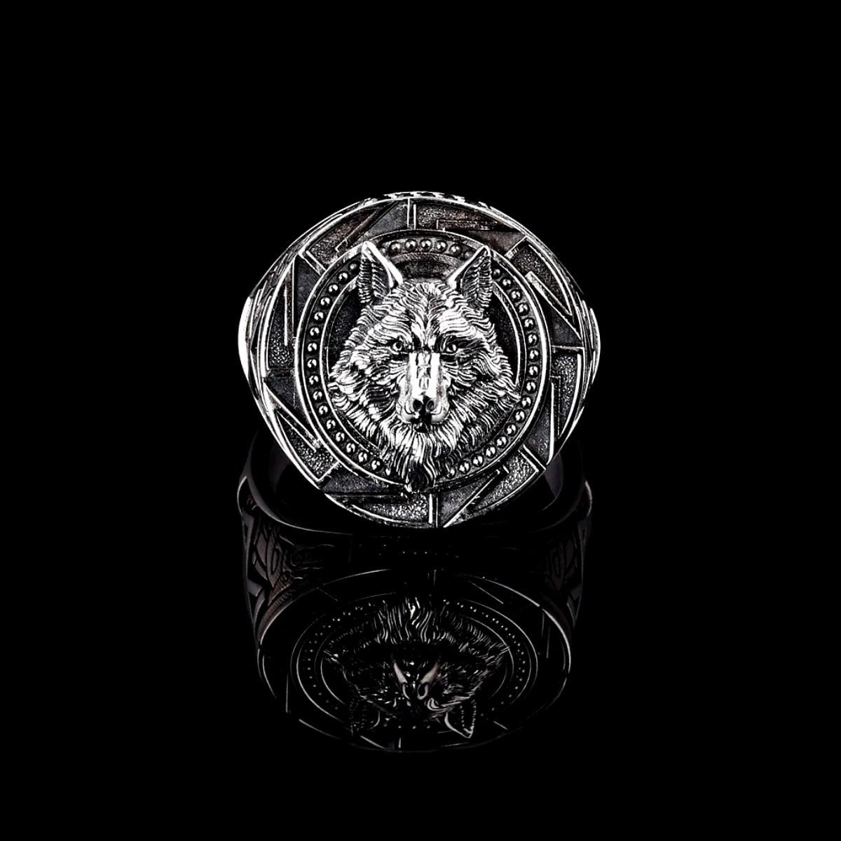 Stainless Steel Wolf Ring, 7 - OurCoordinates